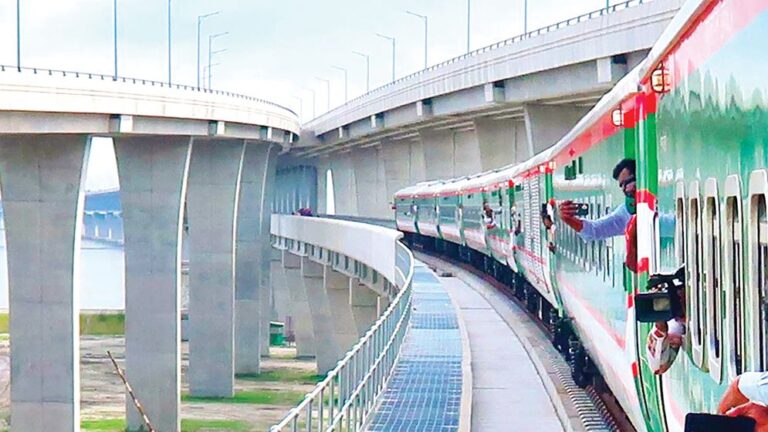 পদ্মা সেতু হয়ে ঢাকা-যশোর রুটে সকাল-সন্ধ্যার ট্রেন চালুর দাবি